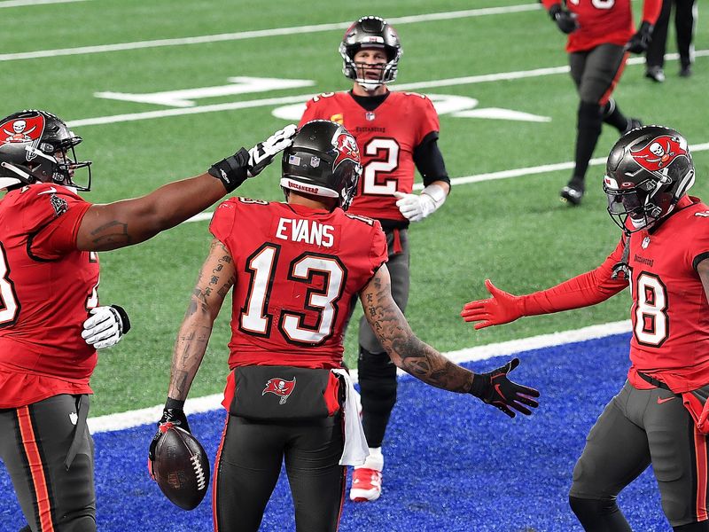 Mike Evans breaks Tampa Bay Buccaneers record in victory over New York  Giants