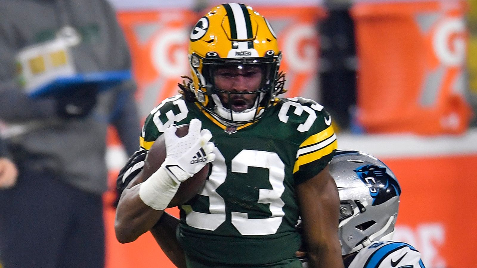 Carolina Panthers 16 24 Green Bay Packers Aaron Jones Leads Packers To Fourth Straight Win Nfl News Sky Sports