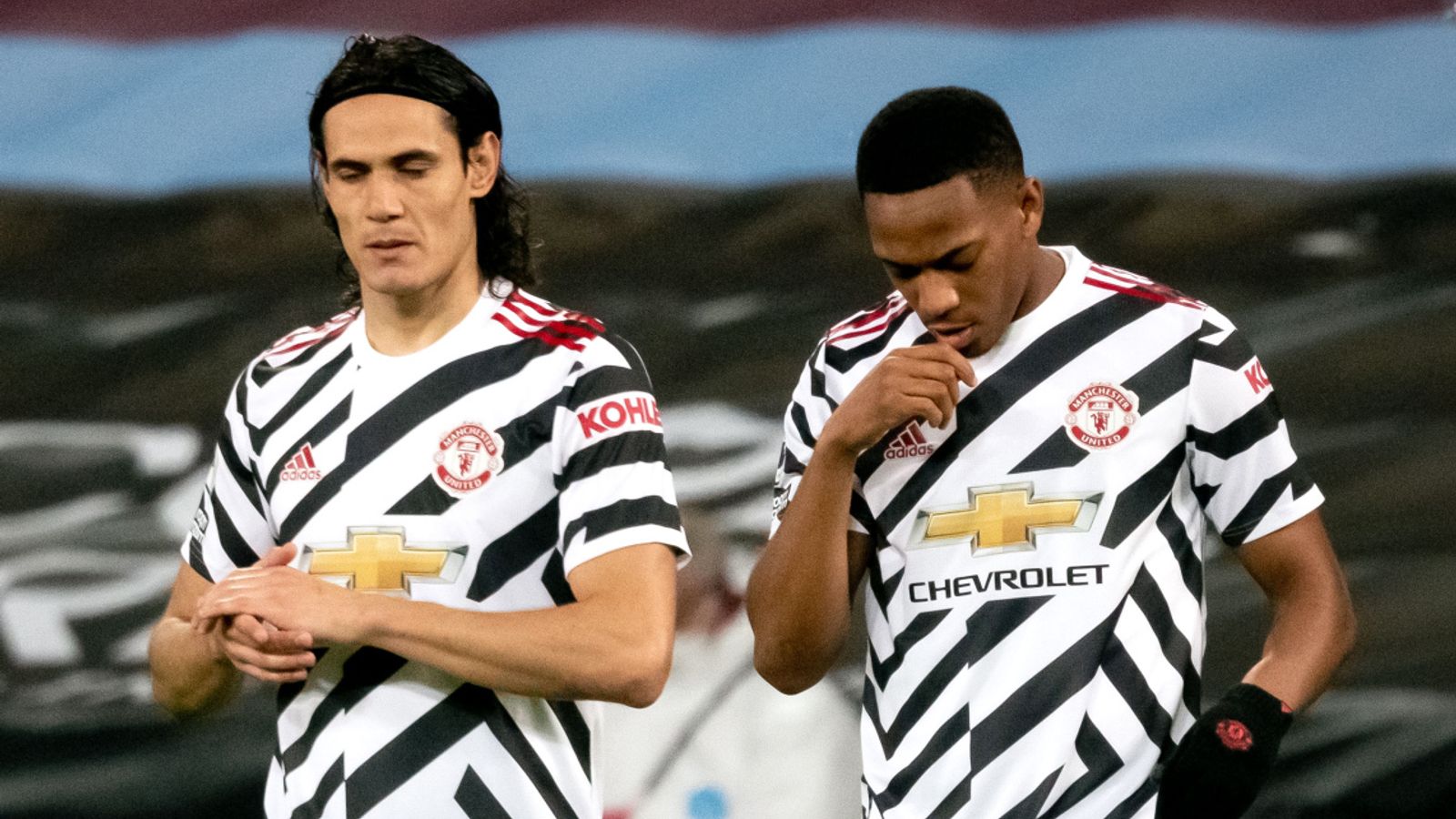 edinson-cavani-anthony-martial-to-miss-man-utd-trip-to-rb-leipzig-through-injury