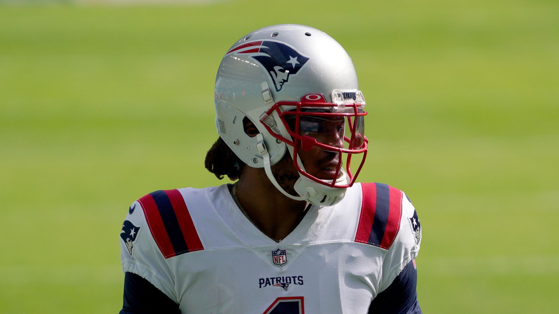 Patriots' playoff streak snapped: 12 things from NFL Sunday