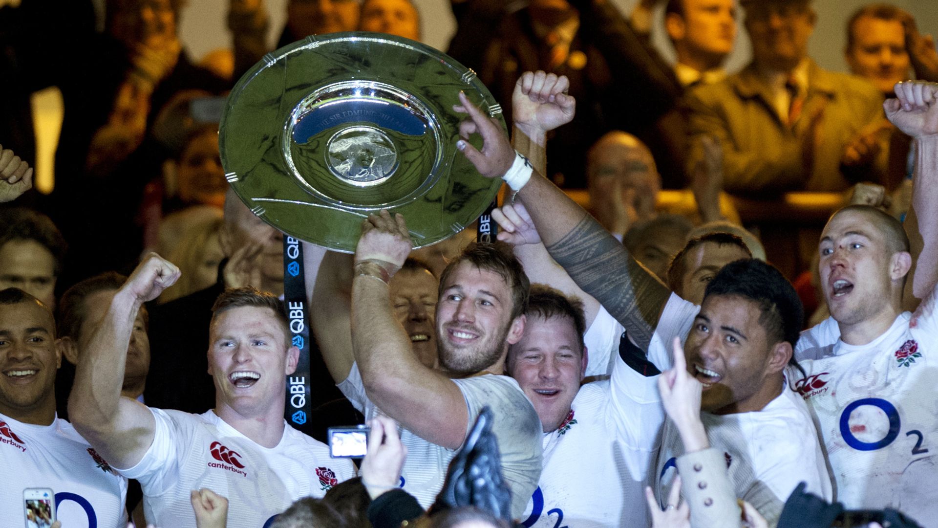 OTD 2012: England beat world champion All Blacks