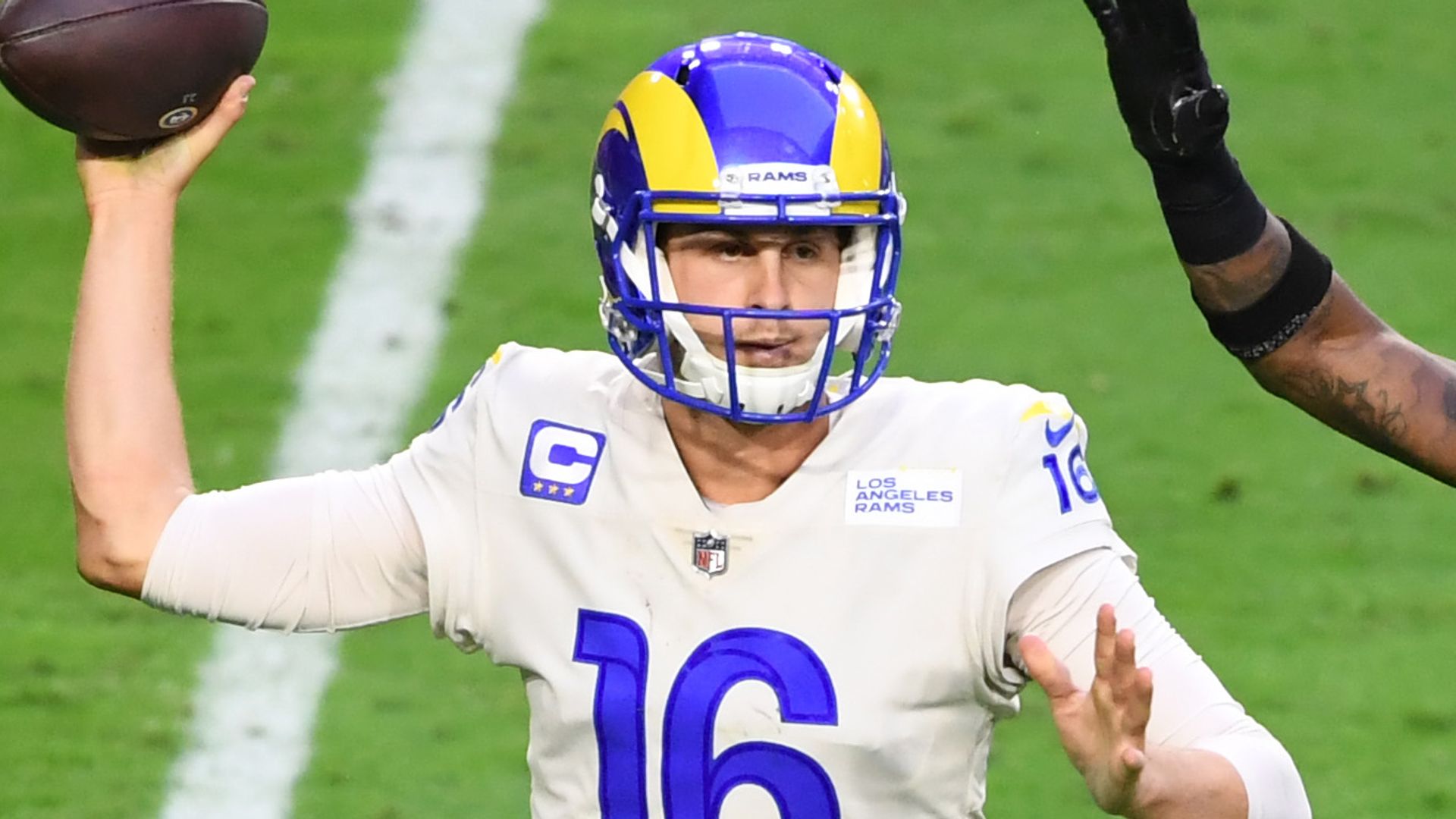 Goff fires as Rams beat faltering Cards