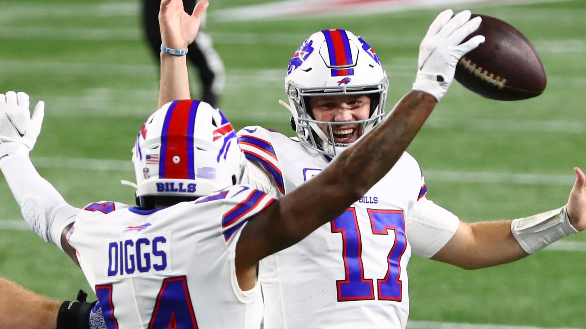 Allen breaks Bills record in Pats drubbing