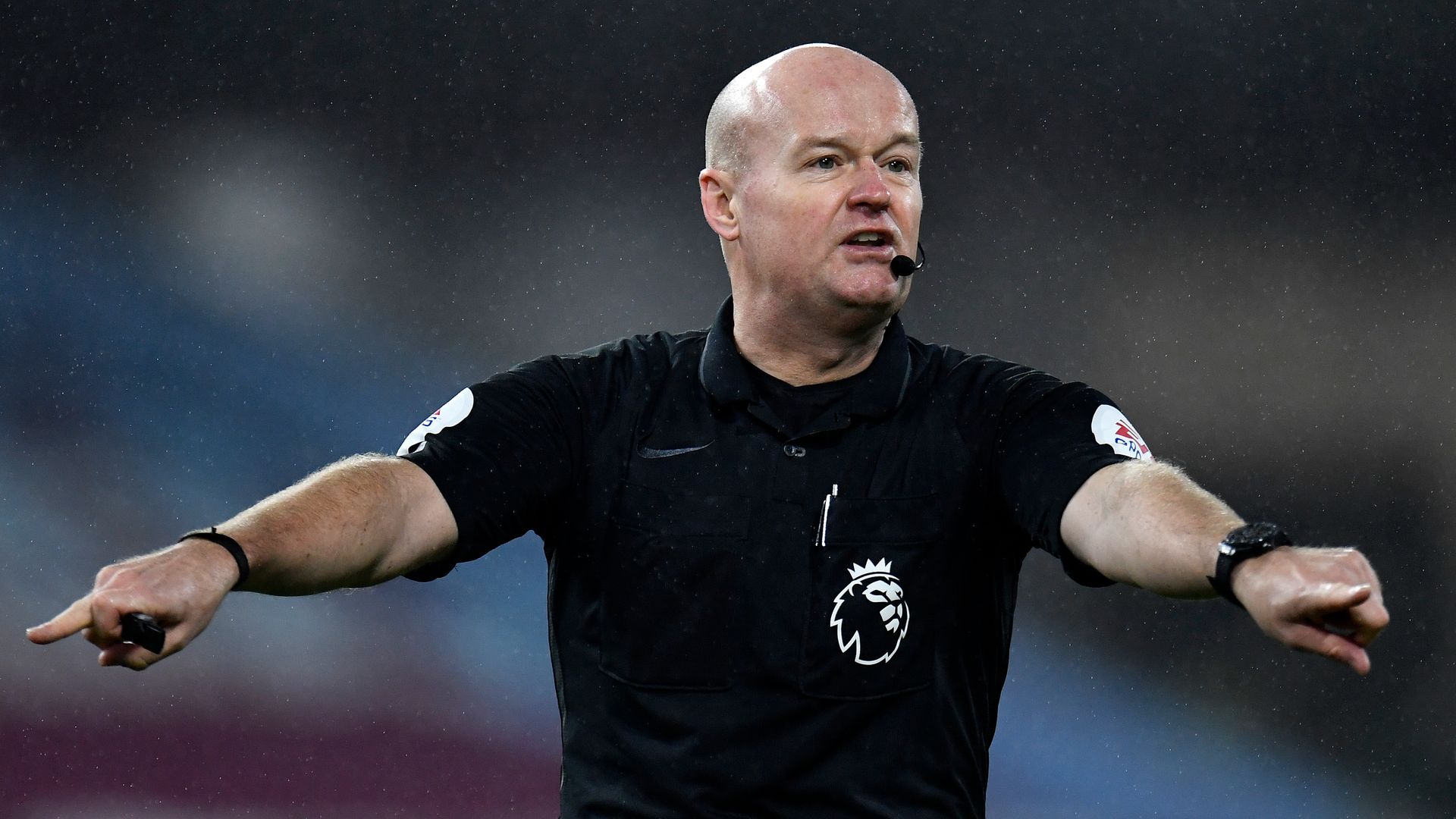 Nuno: Referee Lee Mason 'not PL quality'