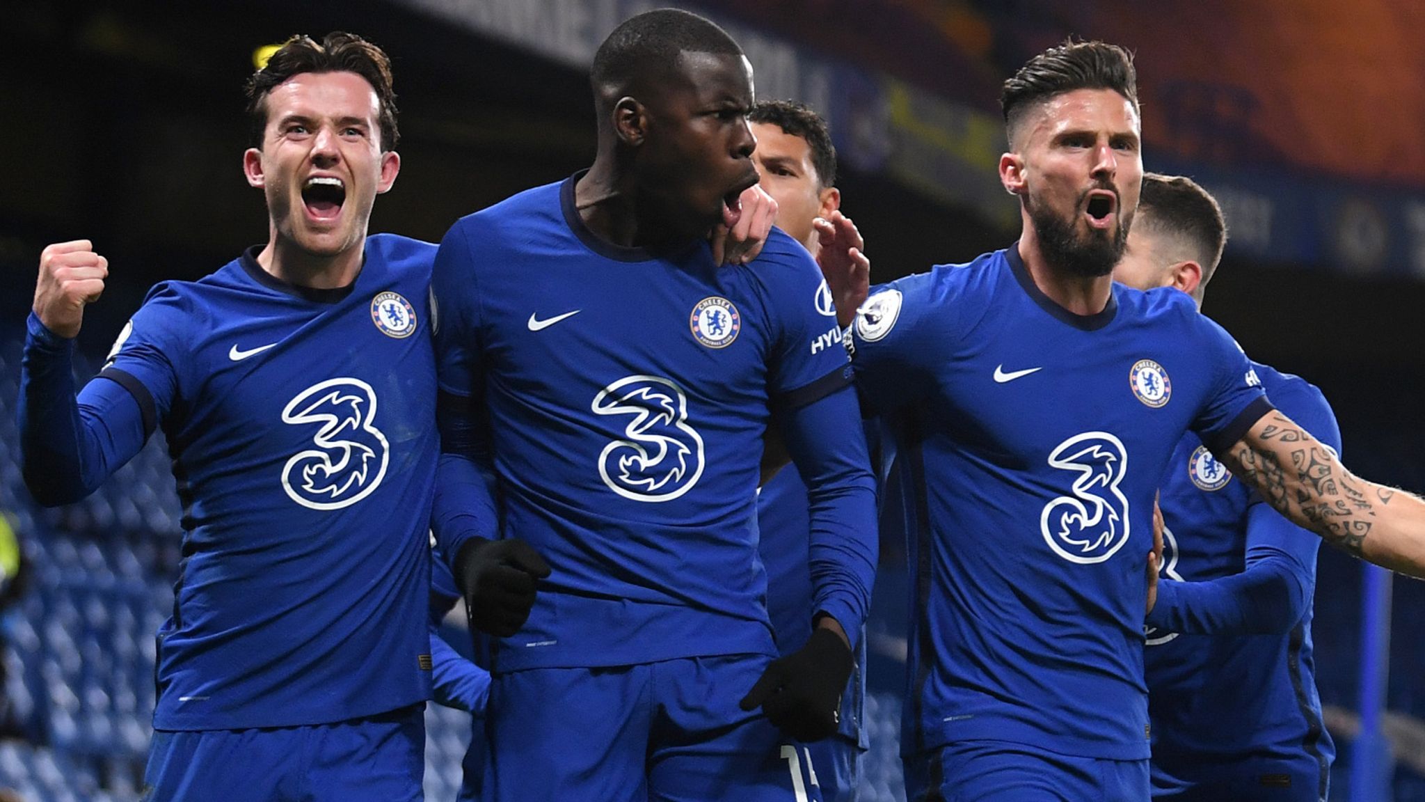 Jamie Carragher believes Chelsea have one of the strongest squads in the Pr...