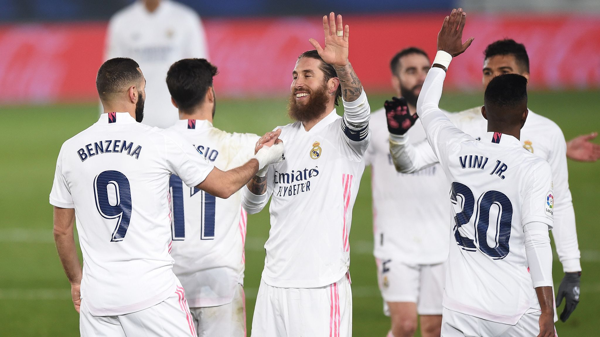 European round-up: Real Madrid beat Granada to move level with Atletico Madrid at top of La Liga
