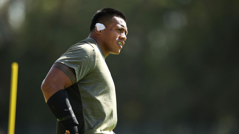  Allan Alaalatoa starts in the front row for Australia