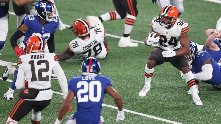 The best of the action as the Cleveland Browns beat the New York Giants 20-6 on Sunday in the NFL at MetLife Stadium.