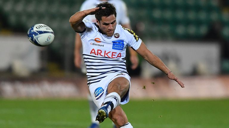 Ben Botica kept Bordeaux in touch with three successful penalties 