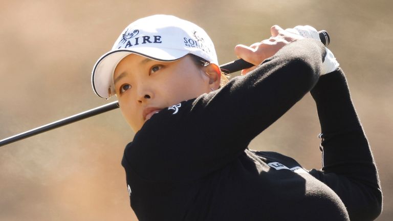 Jin Young Ko claims halfway lead in LPGA season finale, Georgia Hall in ...