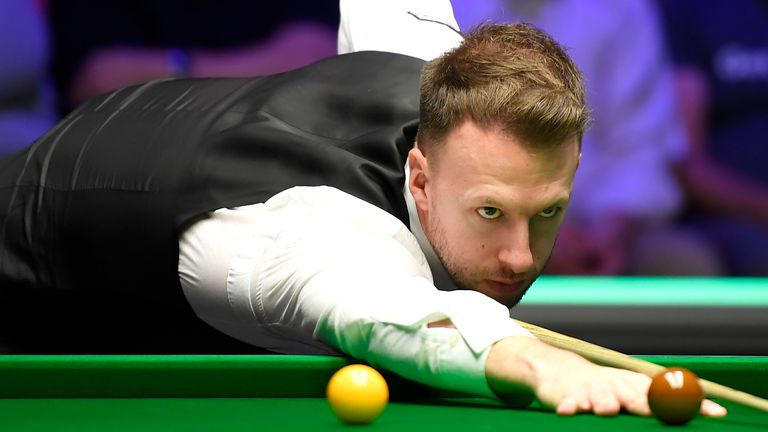 Judd Trump had a golden opportunity to win the final frame but missed his chance