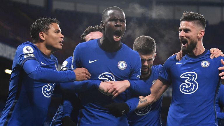 Kurt Zouma celebra tras poner 2-1 al Chelsea ante el Leeds