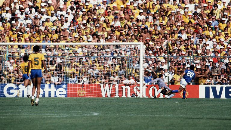 5-07-1982-Barcellona-wc-Italia-Brasile-Paolo Rossi gol 1-0