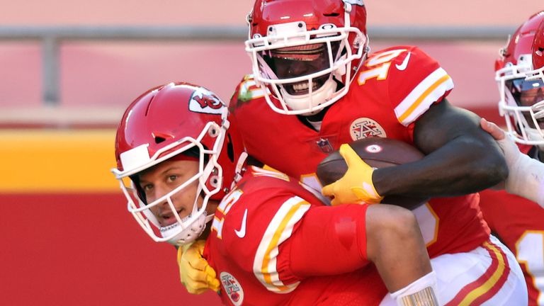 Patrick Mahomes and Tyreek Hill continued their epic connection with the Chiefs into the 2020 season