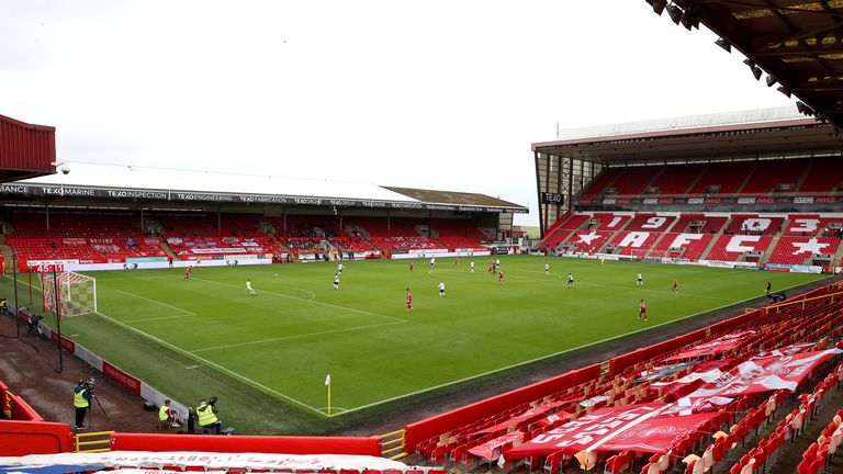 Aberdeen chairman Dave Cormack has expressed frustrations at the Scottish Government's position