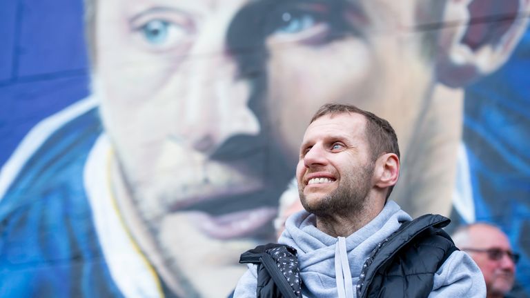 Rob Burrow with his family in Leeds to see a mural of himself painted on the wall on the Leeds University Student's building.