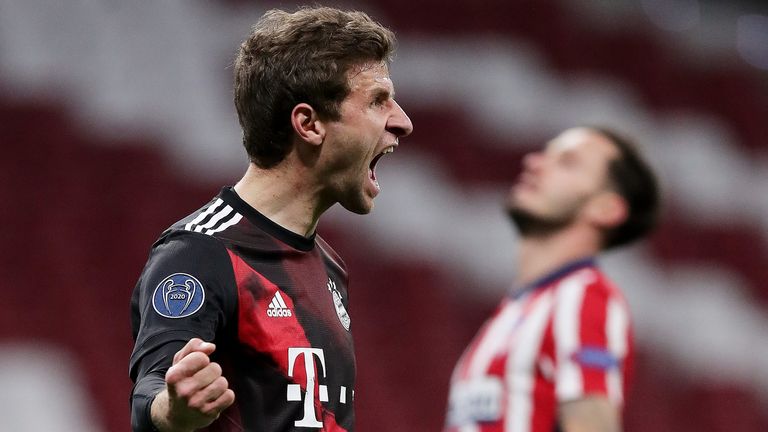 Thomas Muller scored a penalty at the end to frustrate Atlético de Madrid