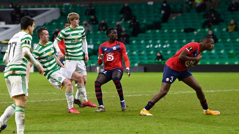 Turnbull swivels and shoots to put Celtic into the lead for a third time
