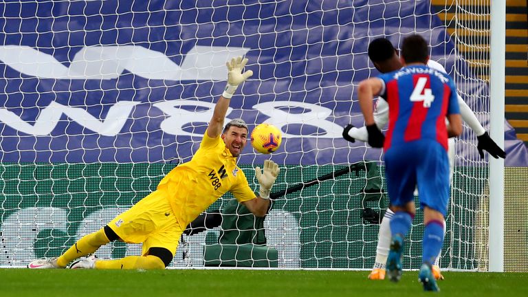 Vicente Guaita saves a penalty from Leicester City's Kelechi Iheanacho
