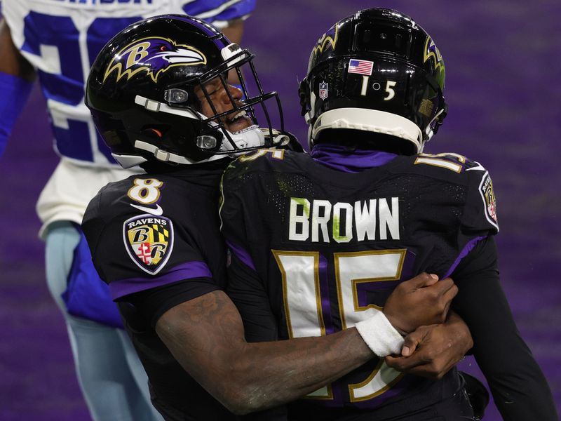 Baltimore Ravens vs. Dallas Cowboys. NFL Game. American Football League  match. Silhouette of professional player celebrate touch down. Screen in  backg Stock Photo - Alamy