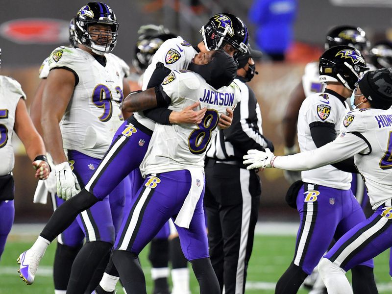 Inside Lamar Jackson's monster game during Baltimore Ravens' Week 4 rout of  Cleveland Browns 