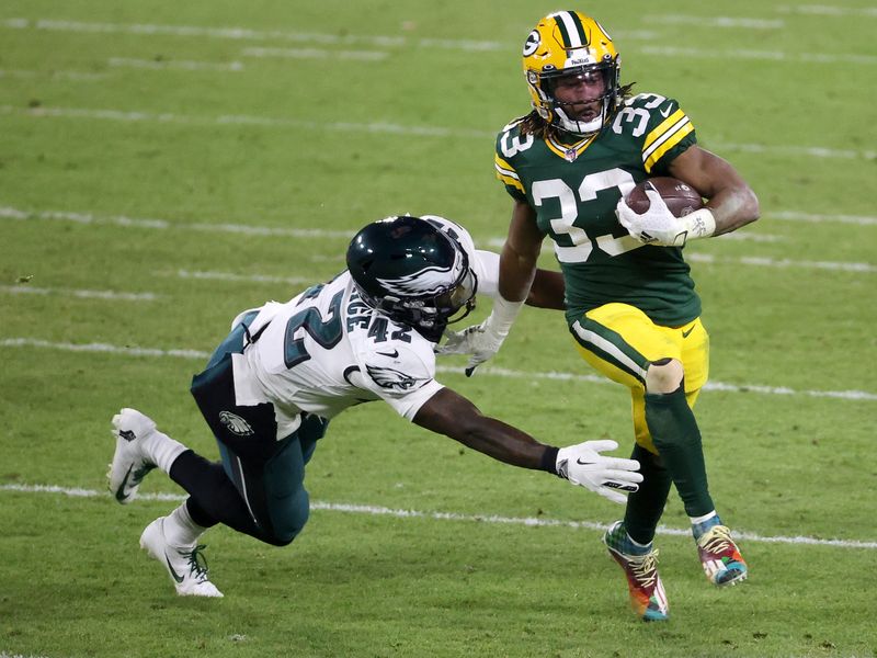 Aaron Jones Superstar Green Bay Packers Running Back NFL Action