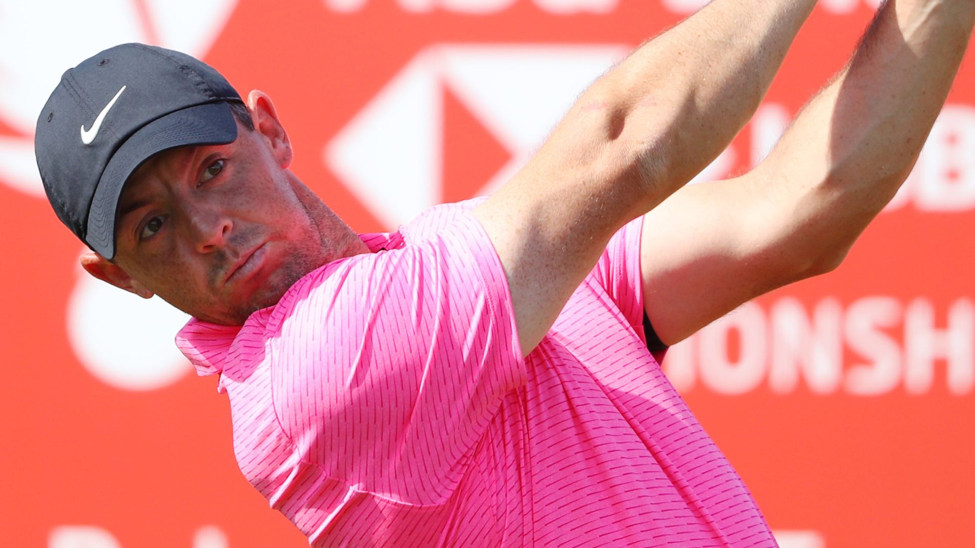 McIlroy leads Hatton in Abu Dhabi