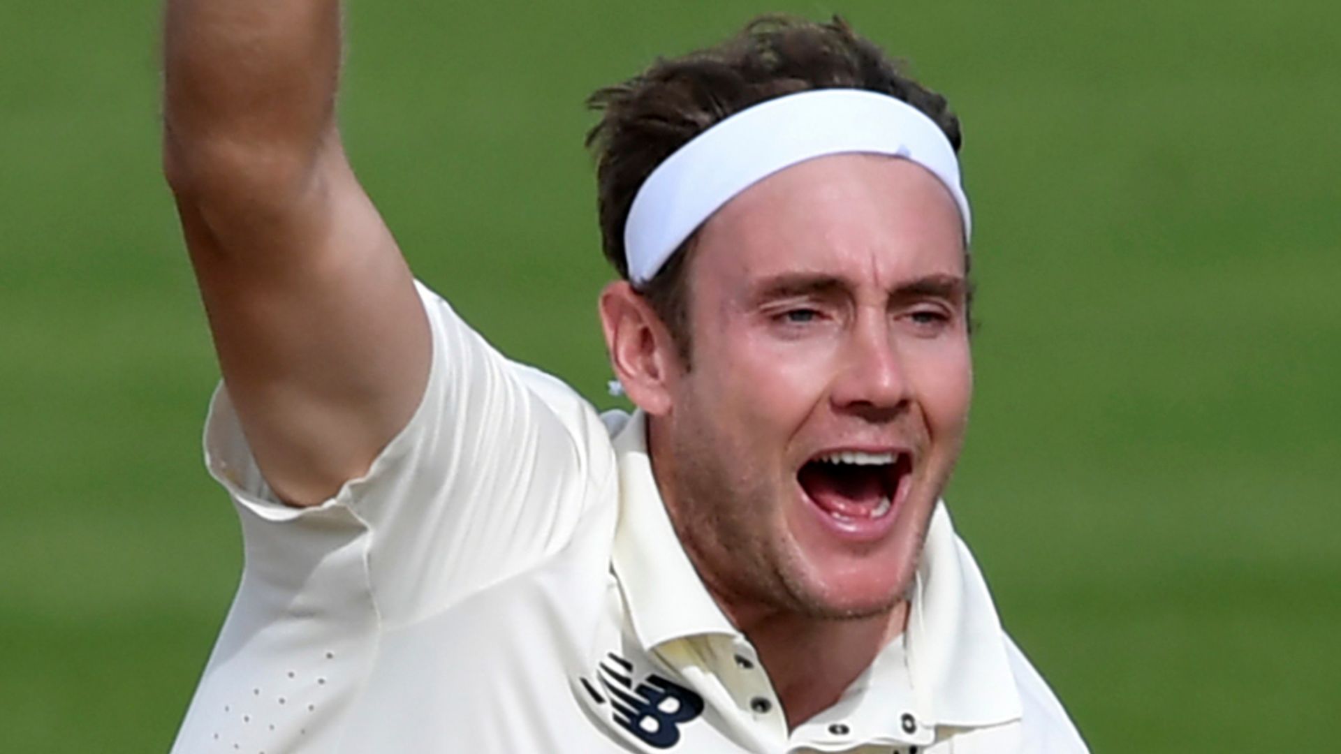Broad: England on cusp of 'something special'