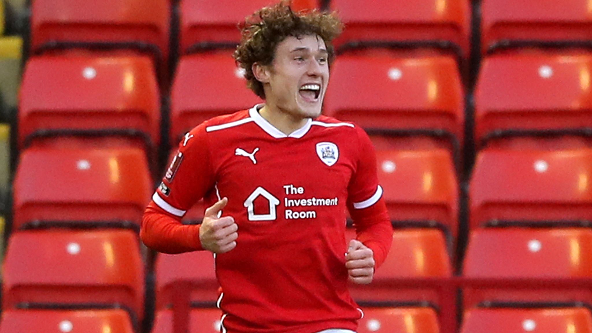 Barnsley 1-0 Norwich: Callum Styles the hero as Barnsley set up tie with Chelsea or Luton | Football News | Sky Sports