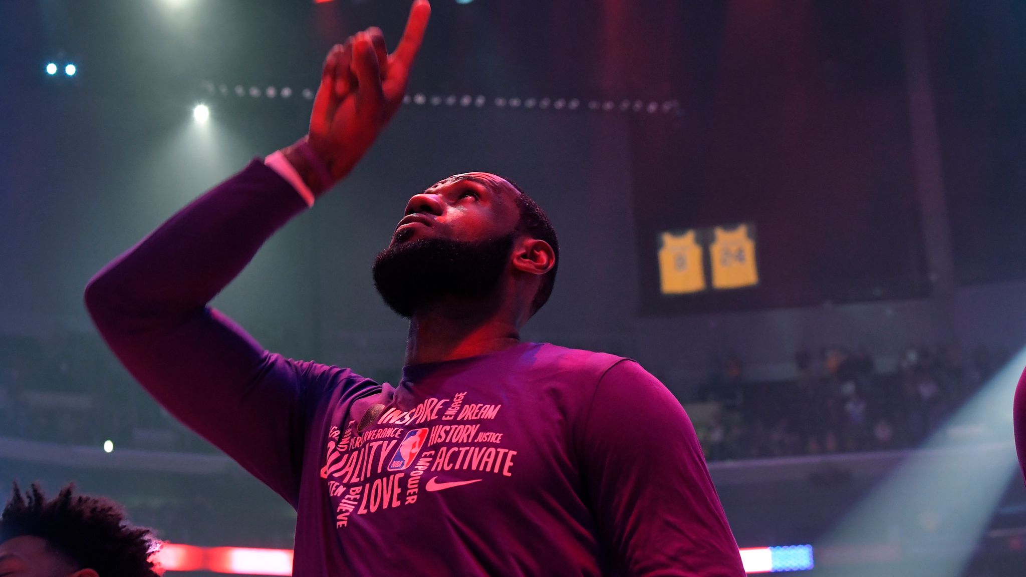 LeBron James pays tribute to Kobe Bryant with one-year anniversary of his death on Tuesday | NBA News | Sky Sports