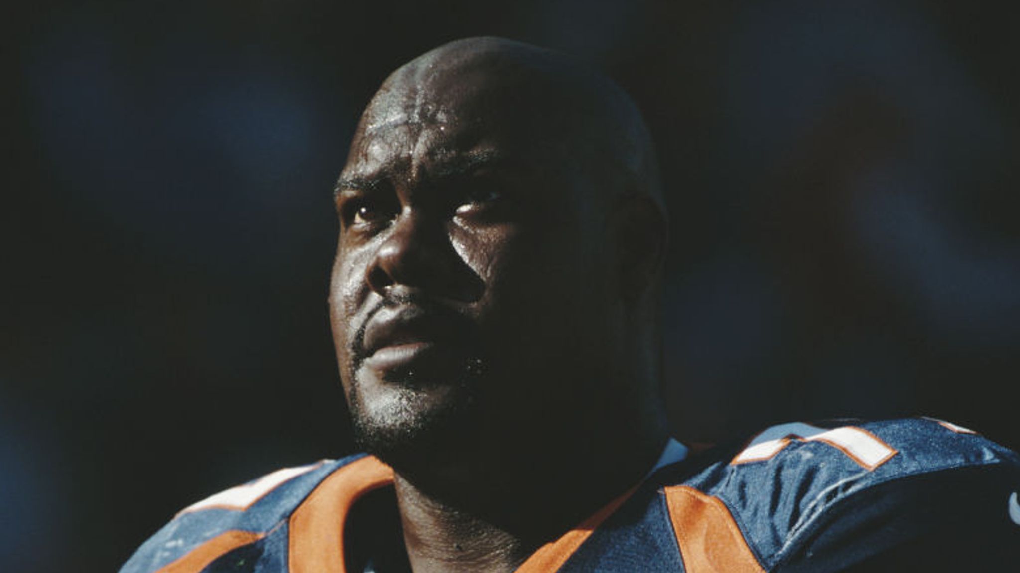 Tony Jones, two-time Super Bowl champion with Broncos who also played for  Browns and Ravens, dies at 54 