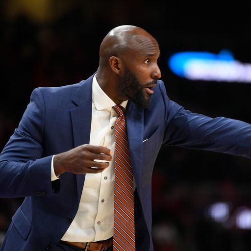  Lloyd Pierce leads NBA efforts to encourage voting for elections