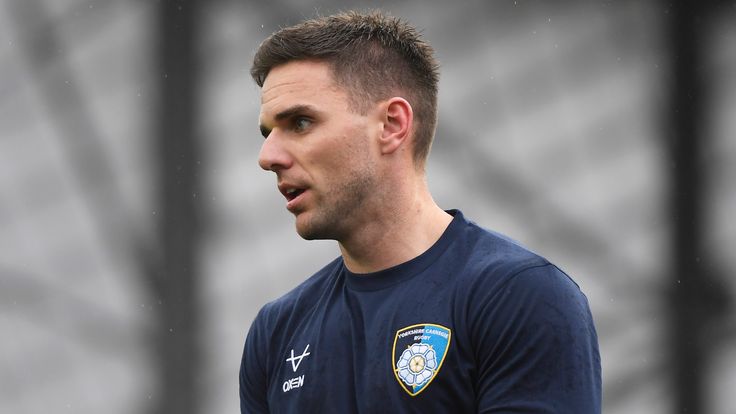 LEEDS, ENGLAND - OCTOBER 13: Joe Ford player manager of Yorkshire Carnegie reacts prior to the RFU Championship match between Yorkshire Carnegie and Bedford Blues at Headingley Carnegie Stadium on October 13, 2019 in Leeds, England. (Photo by George Wood/Getty Images)