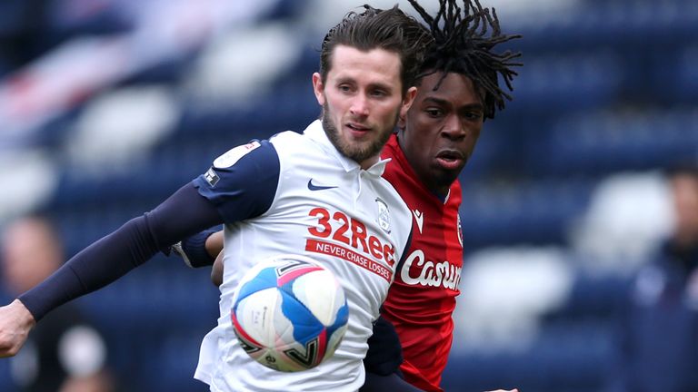Alan Browne (left) and Reading's Ovie Ejaria