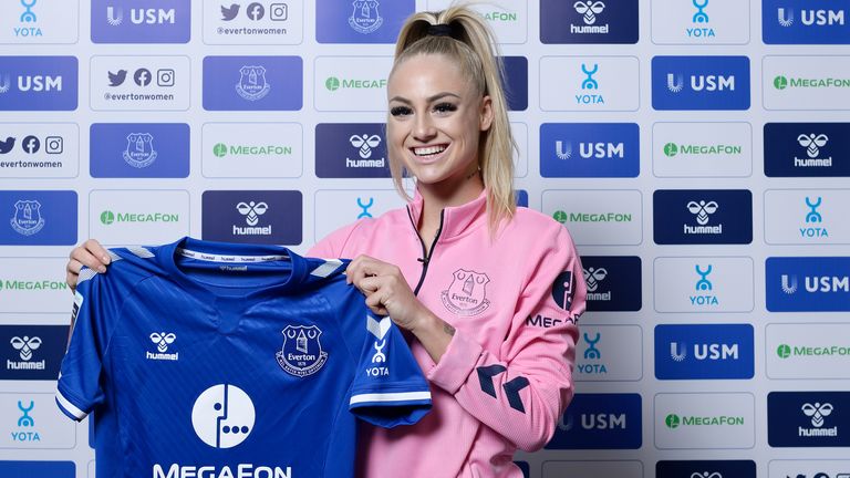Alisha Lehmann signs for Everton Women on loan from West Ham