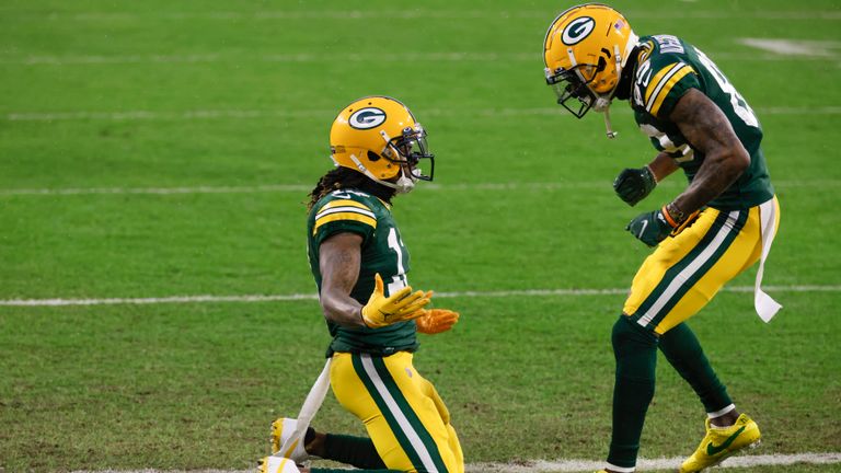 Davante Adams scored the opening touchdown for Green Bay against the Los Angeles Rams in the Divisional Round.