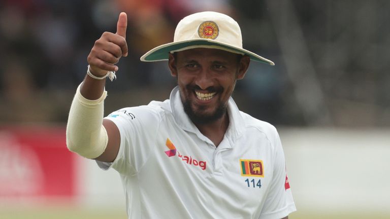 AP Newsroom - Sri Lanka player Suranga  Lakmal gives the thumbs up to a fan  duringthe  test cricket match against  Zimbabwe  at Harare Sports Club, in Harare,Thursday, Jan.30, 2020.(AP Photo/Tsvangirayi Mukwazhi) ///    ..