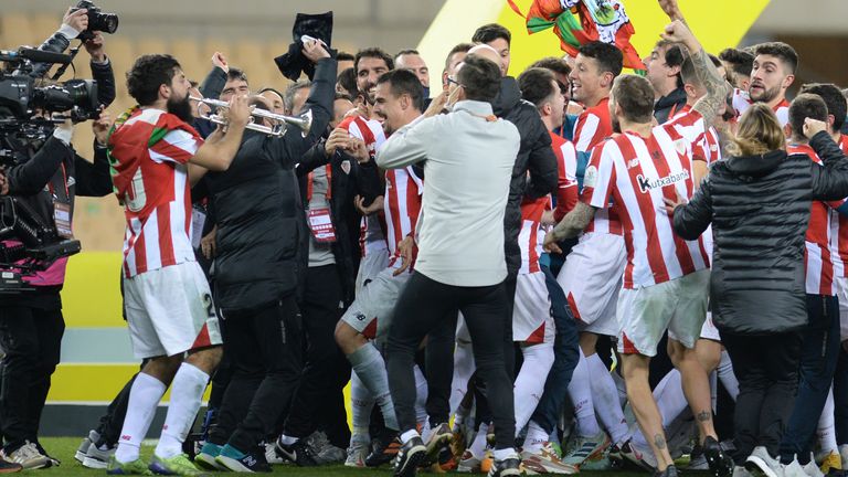 Athletic Bilbao celebrate their Super Cup victory in extra time