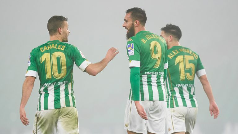 Borja Iglasias & # 39;  Real Betis platzierte sich zweimal in der fünften Runde