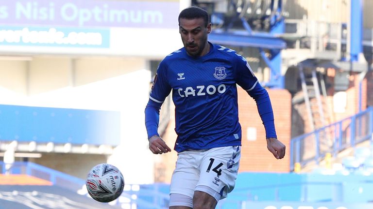 Cenk Tosun puts Everton in front against Rotherham