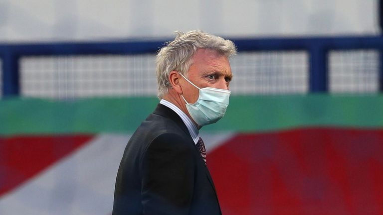 PA - West Ham boss David Moyes wearing face mask