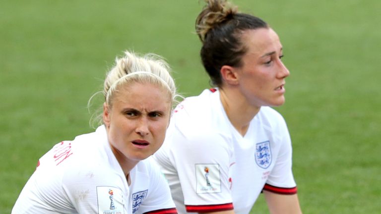 Steph Houghton (L) and Lucy Bronze (R) helped the Lionesses reach the semi-finals of the 2019 Women's World Cup