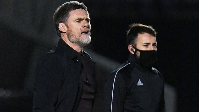 PAISLEY, SCOTLAND - JANUARY 09: Motherwell manager Graham Alexander during a Scottish Premiership match between St Mirren and Motherwell at The SMISA Arena on January 09, 2021, in Motherwell, Scotland. (Photo by Ross MacDonald / SNS Group)