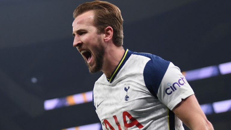 Harry Kane put Tottenham ahead against Fulham