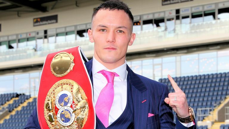 Josh Warrington is targeting a new world featherweight title