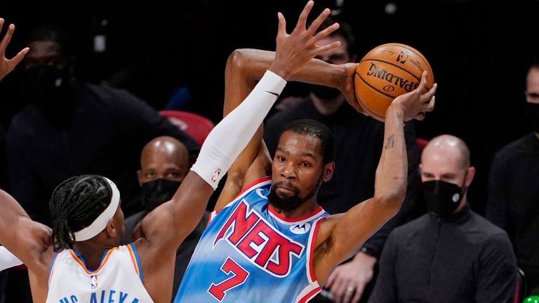 Kevin Durant returned to action on Sunday after missing three games last week