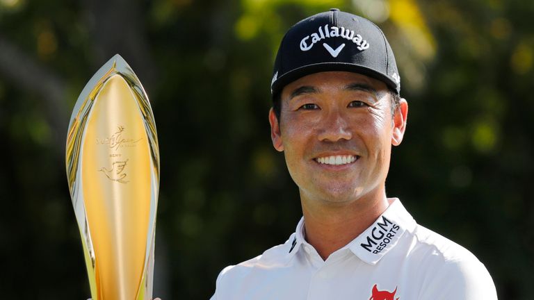 Kevin Na holds the Sony Open trophy after winning the final round of the Sony Open golf tournament Sunday, Jan. 17, 2021 at Waialae Country Club in Honolulu.