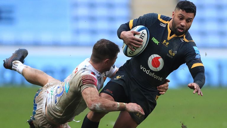 Lima Sopoaga score one of five tries for Wasps at the Ricoh Arena