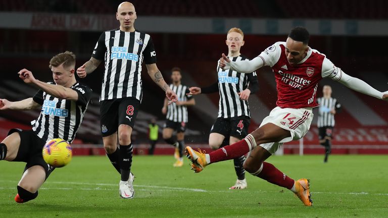 Pierre-Emerick Aubameyang fires Arsenal ahead against Newcastle