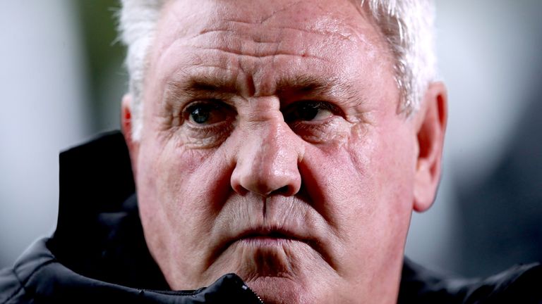 Newcastle United boss Steve Bruce has called for football to halt amid rising coronavirus cases